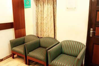 Oyo 1224 New Alipore Kalkutta Exterior foto